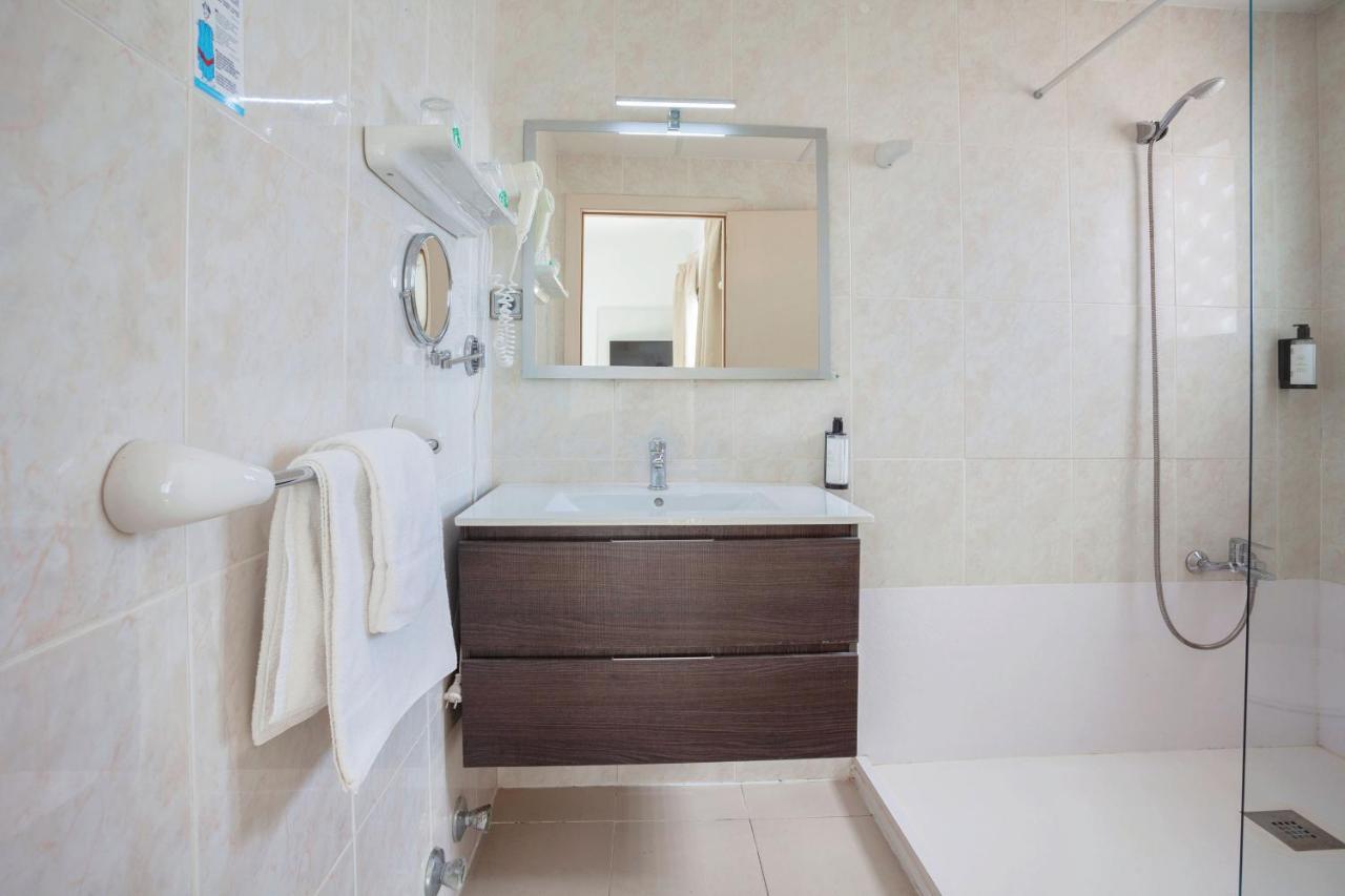 Petit Garden Hotel By Flacalco Cala Ratjada  Ngoại thất bức ảnh